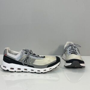 On Cloud CloudVista Women’s Athletic Shoes Size 8.5